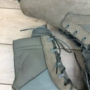Mondo PT | Shoes | Nwot Mondo Pt Sage Green Steel Toe Vibram  display picture 1